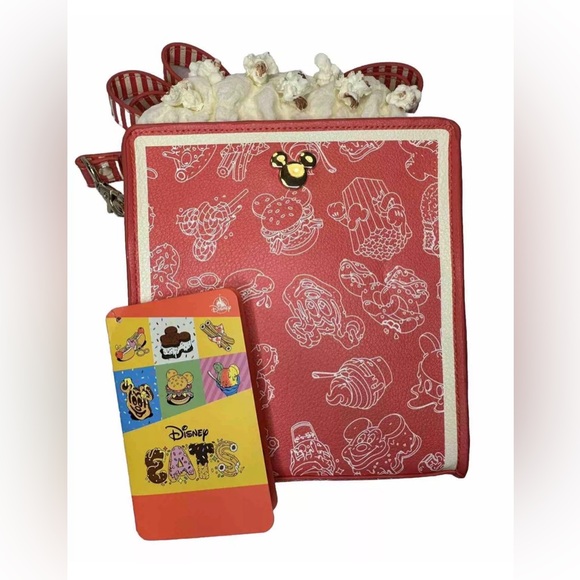 2024 Disney Parks Eats Snacks Popcorn Box Crossbody Bag Purse NEW NWT - Picture 1 of 8